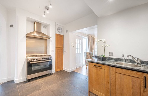 Gospel Oak Cottage | Charming Cottage Hampstead Heath