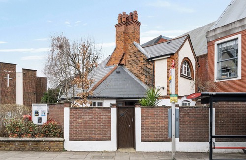 Gospel Oak Cottage | Charming Cottage Hampstead Heath