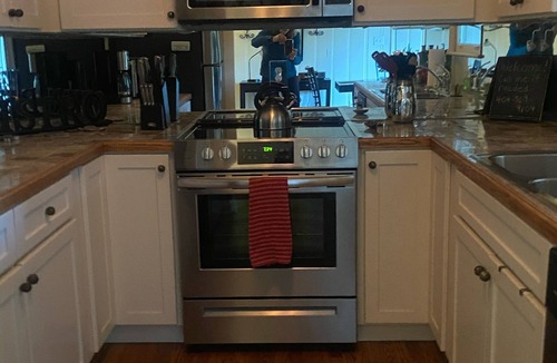 North Brookhaven House | Charming Cottage In Brookhaven