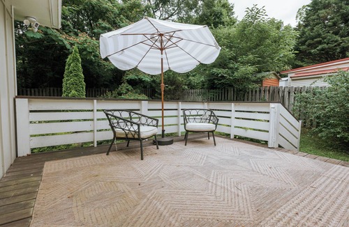 Crestline Heights House | Charming Cottage in Crestline Park