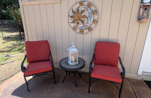 Loomis Cottage | Charming cottage in delightful Loomis