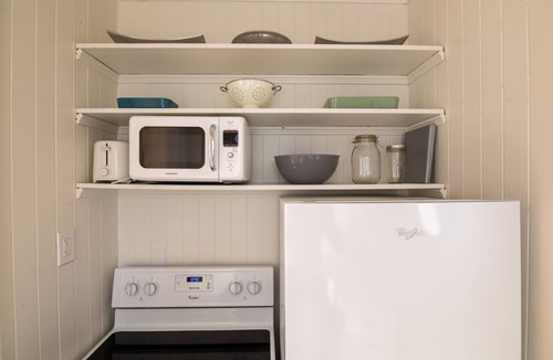 Bolinas House | Charming Cottage in Downtown Bolinas