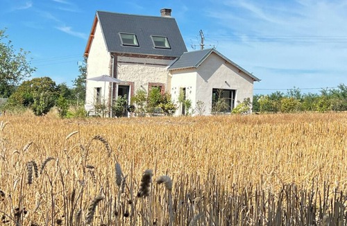 Bonsmoulins House | Charming cottage in the fields