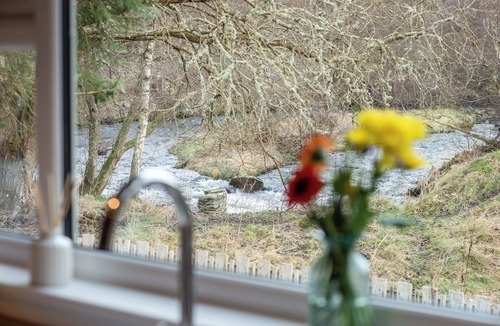 Glenlivet Cottage | Charming cottage in Glenlivet on the edge of the Cairngorms National Park.