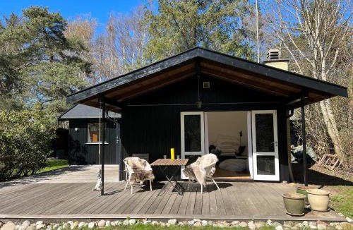 Udsholt House | Charming Cottage In Raageleje