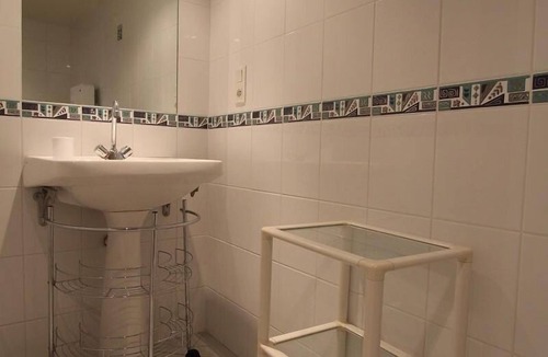 Vernassal Cottage | Charming Cottage in Vernassal with Courtyard and Nearby Attractions
