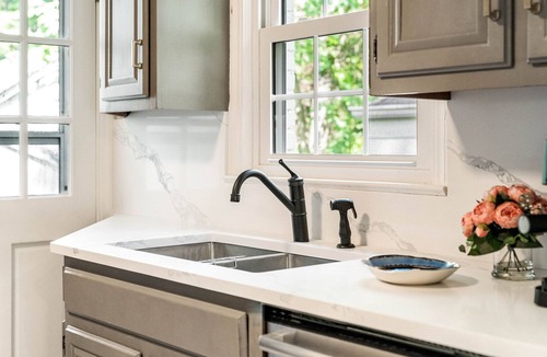 Great Lakes Cottage | Charming Cottage in Walkable Downtown Decatur