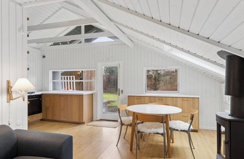 Holbaek House | Charming cottage near the water