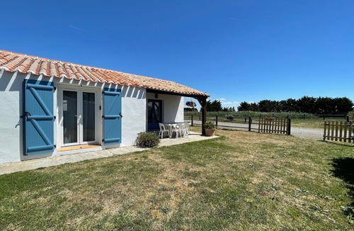 Bouin Cottage | Charming Cottage on 15-Hectare Equestrian Estate with Private Garden & Modern Amenities