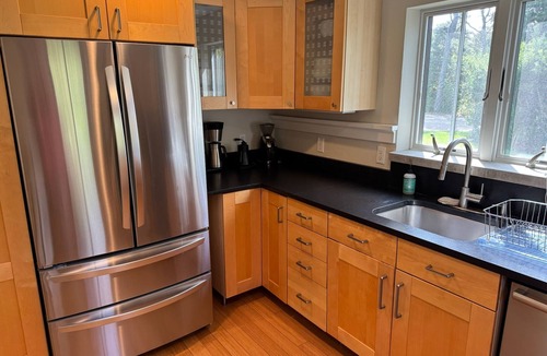 Monomoy House | Charming cottage on Polpis Bike Path