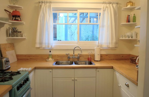 Silver Lake Cottage | Charming Cottage Retreat in Silver Lake w Terrace- 30 Night Minimum
