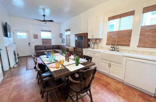 Mosswood House | Charming Cottage Retreat