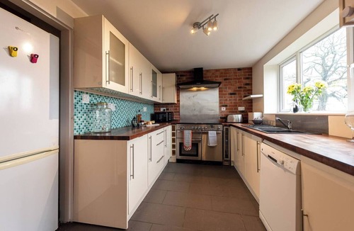 Cheswardine House | Charming Cottage Stunning Views - Pass the Keys