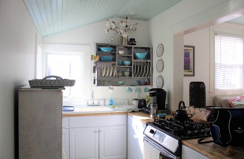 Onancock Cottage | Charming Cottage - Ultimate Relaxation Destination