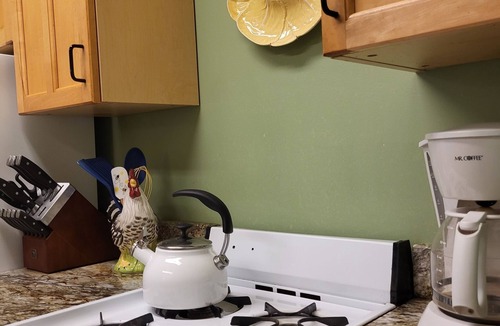 Jarrettsville Apartment | Charming Cottage Farm Loft