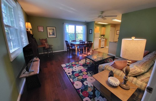 Jarrettsville Apartment | Charming Cottage Farm Loft