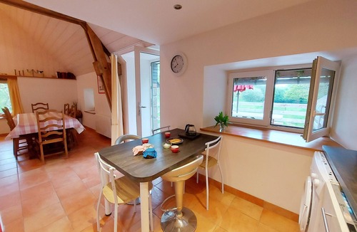 La Pellerine Cottage | Charming Cottage with Terrace Overlooking Stream and Hills, Near Fougères and Mont Saint-Michel