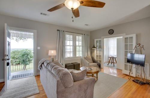 Natchez House | Charming Cottage w/Mississippi River Views!