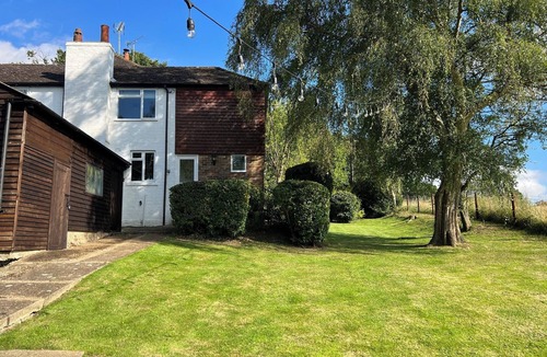 Southwater Cottage | Charming Cottage with rural views