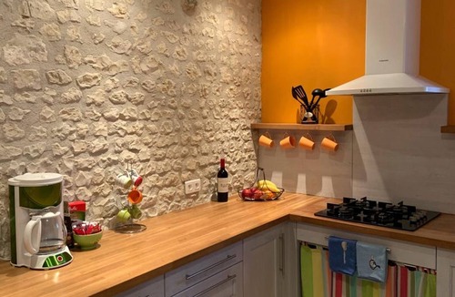 Bellevigne Cottage | Charming cottage with pool, private garden and disability access