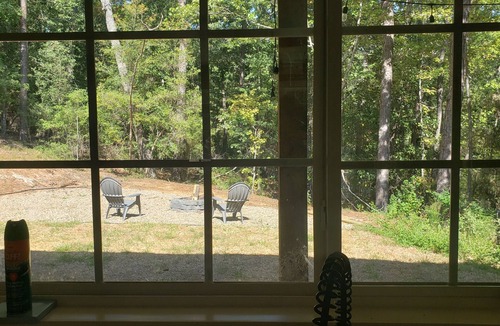 Cape Royale Cottage | Charming Cottage with direct access to Lake Livingston!