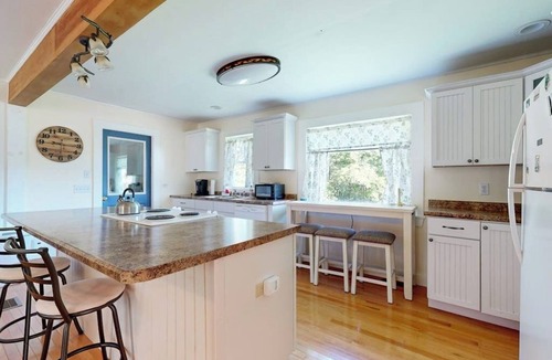 Ellsworth Cabin | Charming Cottage with Cozy Comfort and Easy Access to Outdoor Adventures