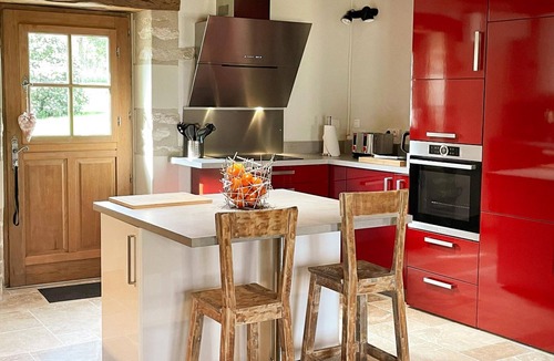 Chedigny Cottage | Charming cottage with garden in Chédigny