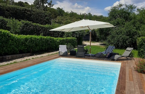Montazels Cottage | Charming cottage with large pool, garden & views of Pyrénées, near Carcassonne