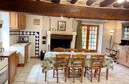 Fresnes Cottage | Charming cottage with garden, pets allowed