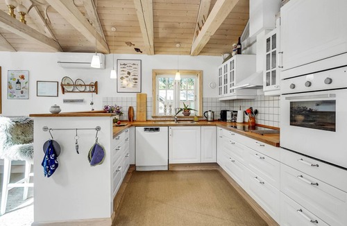 Stege House | Charming cottage with idyllic outdoor space and distinctive atmosphere.