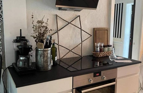 Holeby Villa | Charming cottage within walking to beach