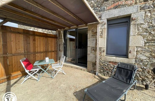 Les Essarts Apartment | Charming countryside cottage near Puy du Fou