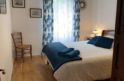 Plouer-sur-Rance Cottage | Charming country house