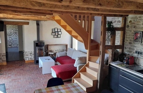 Yvignac-la-Tour House | Charming country house with swimming pool