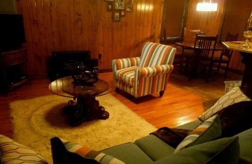 Saint Elmo House | Charming Country Cabin with Self Check In