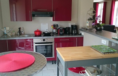 Liessies Cottage | Charming Country Cottage in Liessies with Garden and Parking