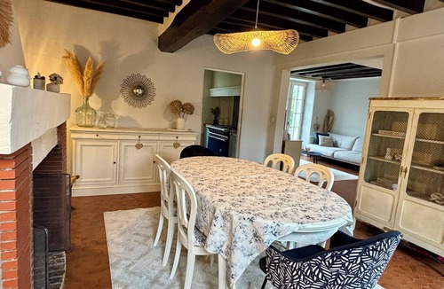 Mortefontaine House | Charming country chic house