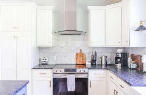 Fairview Other | Charming Country Get-away! Kid and Pet Friendly