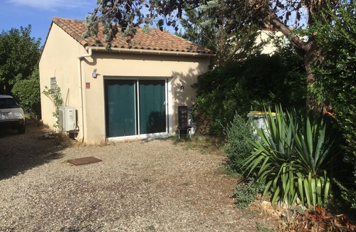 Pezenas House | Charming country house 15 minutes' walk from the town center