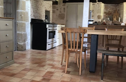 Verruyes House | Charming country house