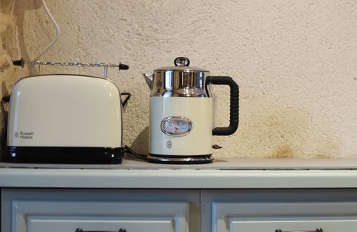 Villepot House | Charming country house with private pool