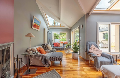 Bayeux House | Charming Country House Style