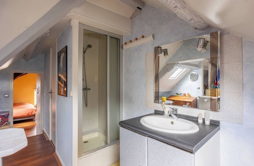 Bayeux House | Charming Country House Style