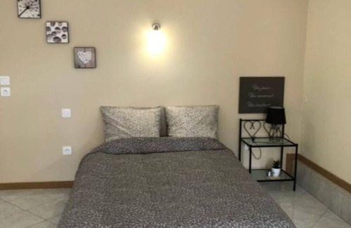 Dolmayrac Apartment | Charming country studio