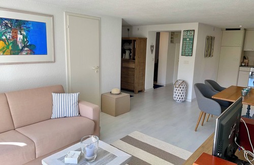 Minusio Apartment | Charming country-style garden apartment with large garden and communal pool
