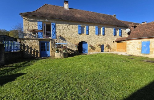 Tourtoirac Cottage | Charming Countryside Retreat with Fireplace, Garden, and Family Amenities in Tourtoirac, France
