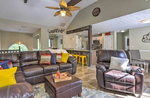 Oak Hill House | Charming Covington Home w/Fire Pit + Game Room!