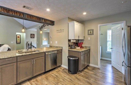 Oak Hill House | Charming Covington Home w/Fire Pit + Game Room!