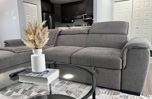 Plateau Apartment | Charming & Cozy apartment of 2 bedrooms with Free Parking