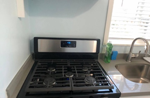 East San Mateo Apartment | Charming Cozy Centralize Studio